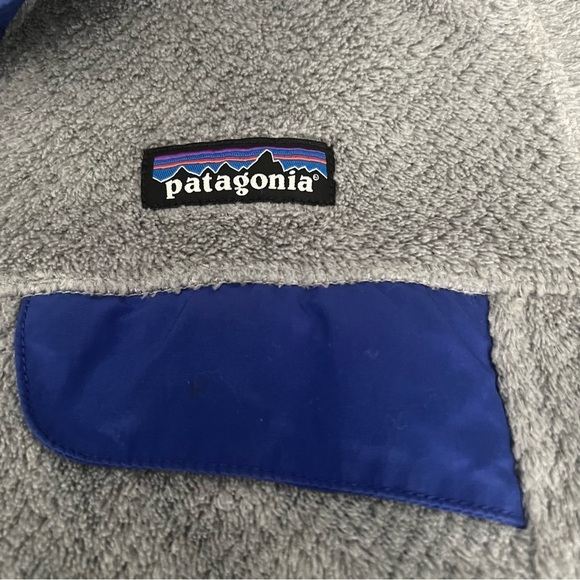 PATAGONIA Re-Tool Snap-T Fleece Pullover in Platinum Gray/Royal Blue Size Small - Picture 4 of 6